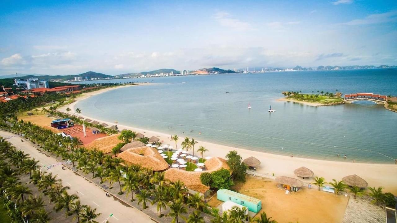 Moon Halo Hotel Hạ Long Exterior foto