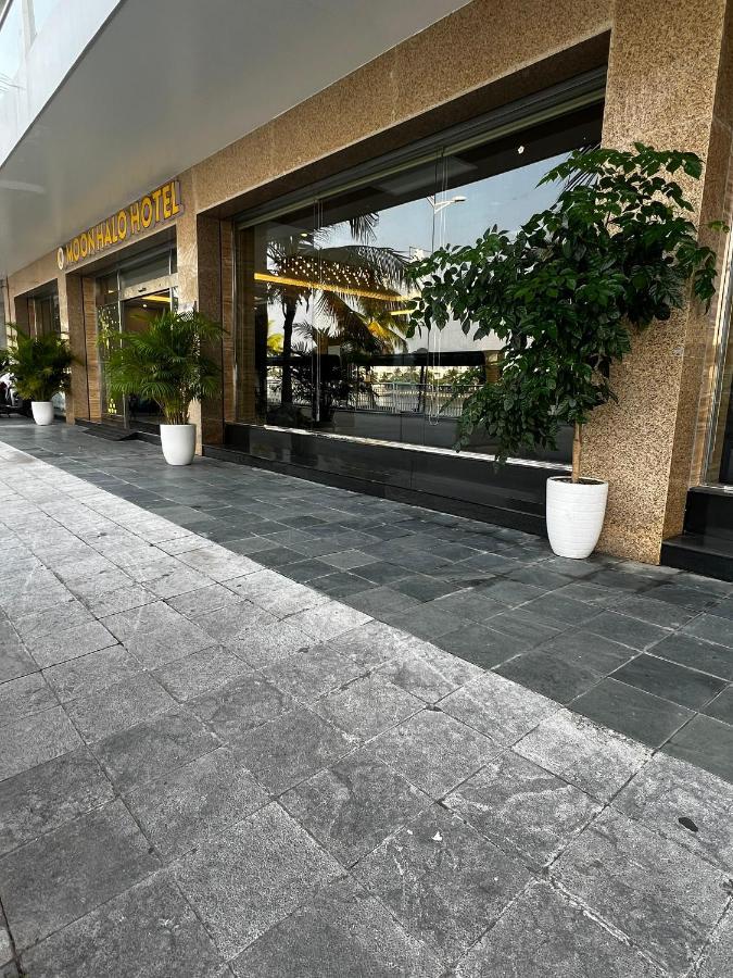 Moon Halo Hotel Hạ Long Exterior foto